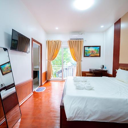 Vientiane Ruby Villa Hotel Buitenkant foto