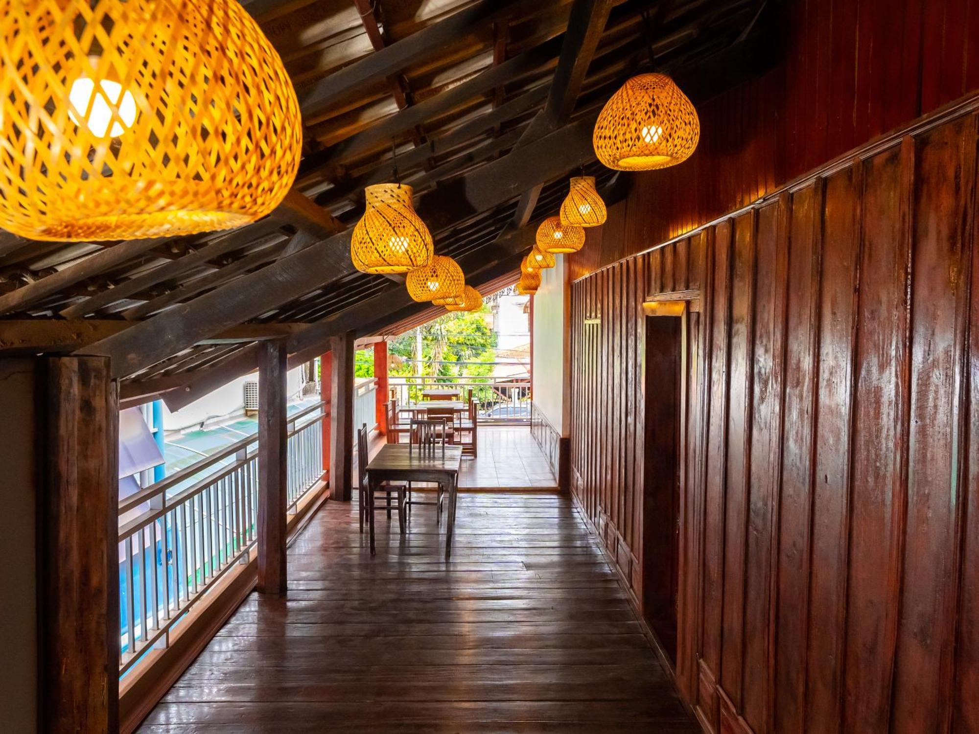 Vientiane Ruby Villa Hotel Buitenkant foto